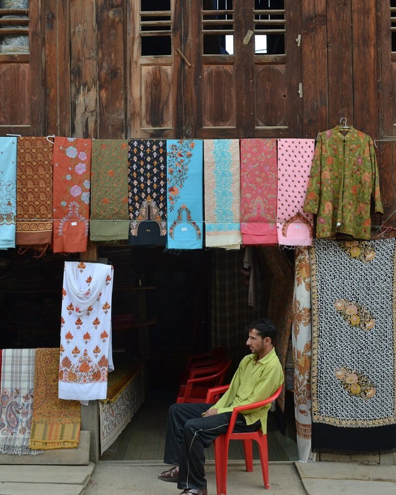 Kashmir Village & Craft Experience